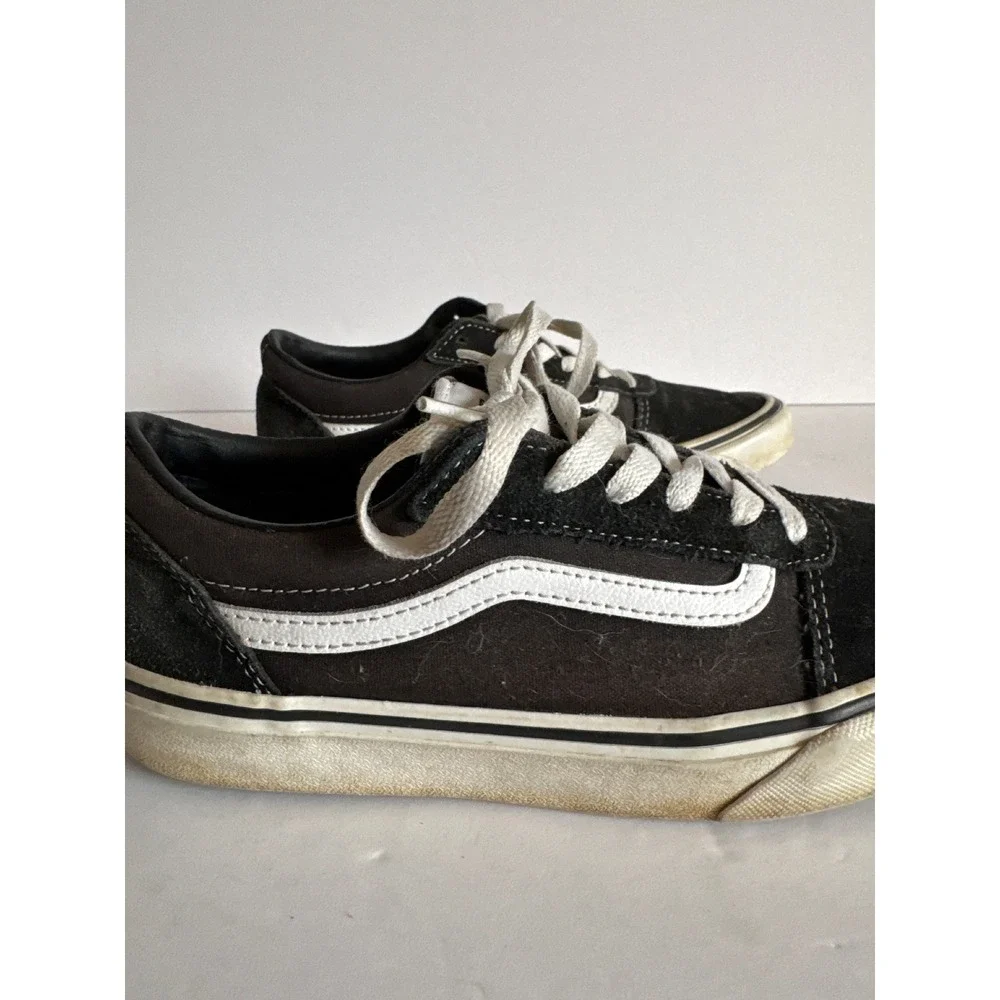 Vans ward low